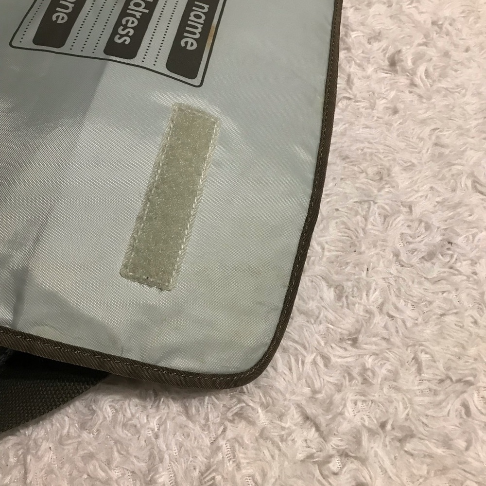 Kipling Messenger Bag - Picture 12 of 12